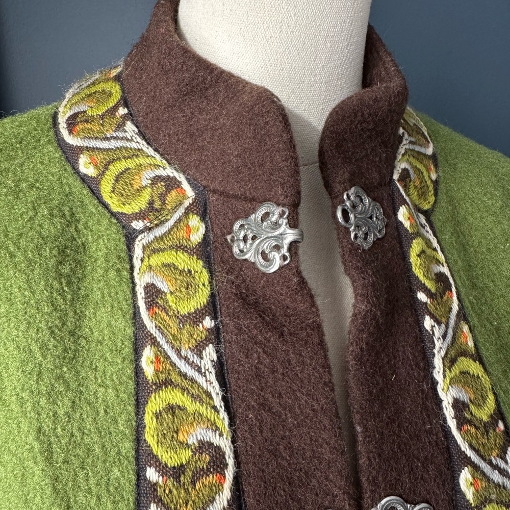 Norwegian Embroidered Wool Jacket - Picture 4 of 13